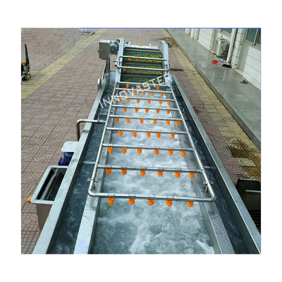 Effortless Cleaning with Automatic Roller Brush Fruit and Vegetable Cleaning Machine