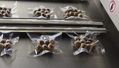 Multi-Function Sealer Sealing Vacuum Package Machine with 400-700mm Sealing Bar Distance